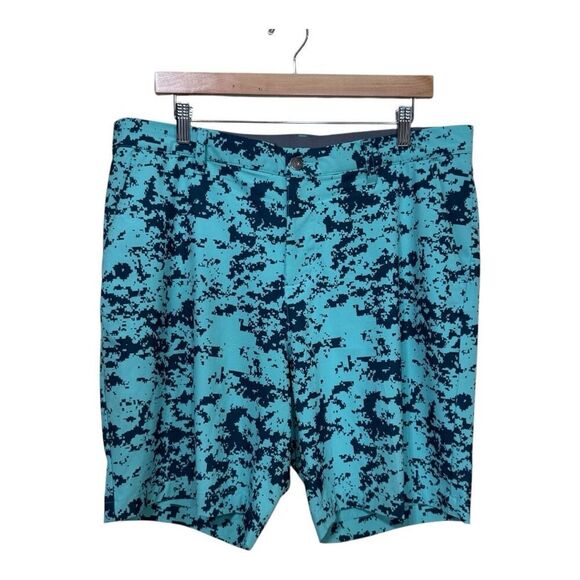 Adidas Shorts Mens Green Ultimate 365 Golf Digital Camo Performance Stretch size - Picture 2 of 6